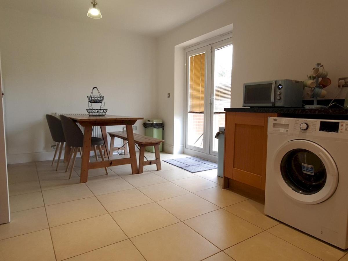 ברמינגהאם Pass The Keys Well Located Modern 5 Bedroom House מראה חיצוני תמונה